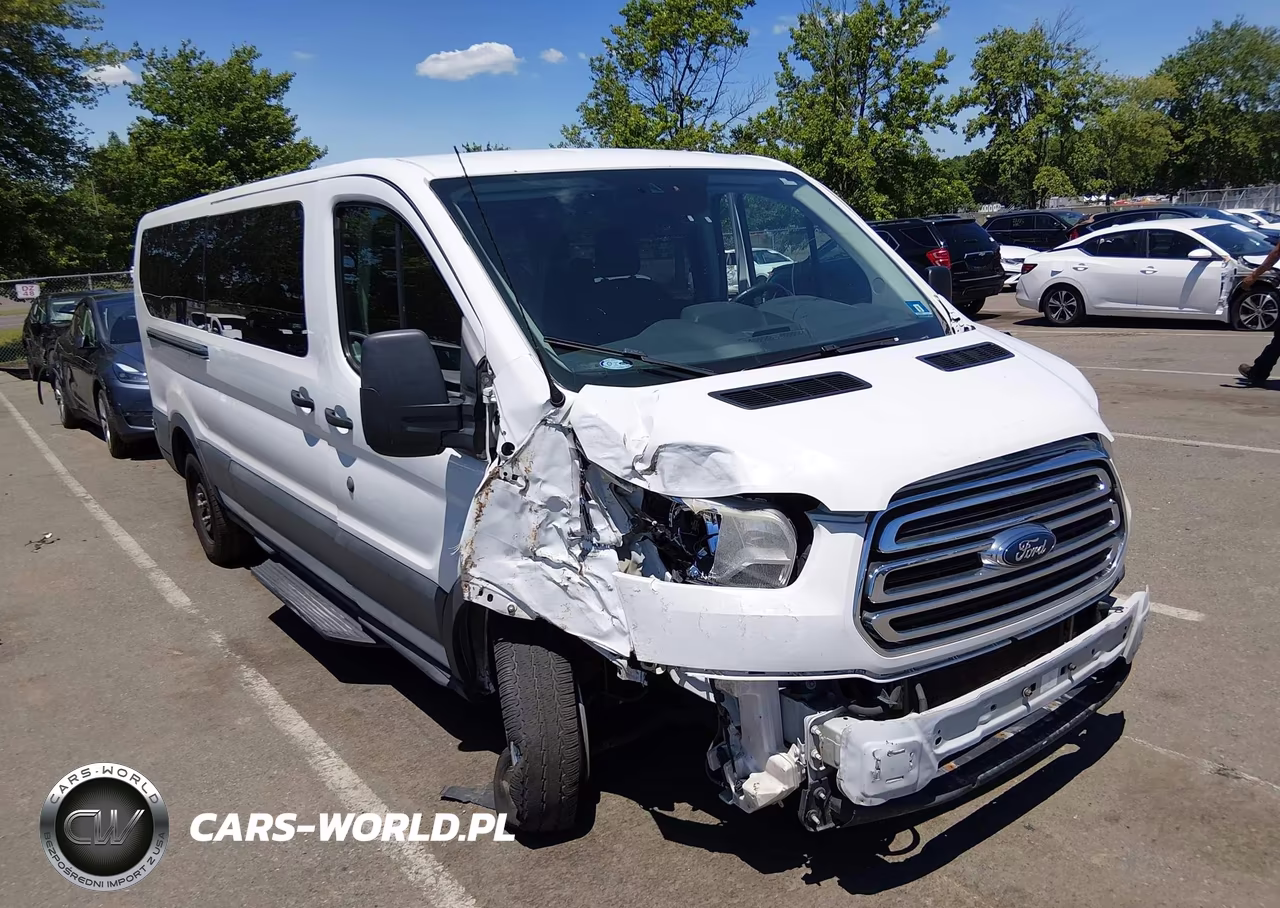 2017 Ford Transit-350 Xlt