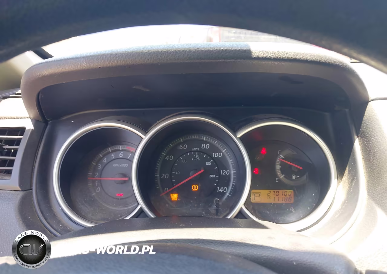 2011 Nissan Versa 1.6 VIN:3N1CC1AP1BL405945 - 7