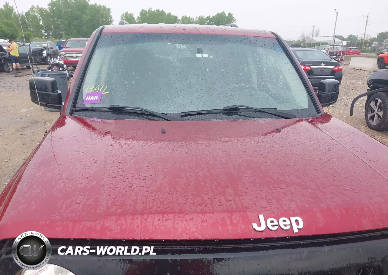 2016 Jeep Patriot Latitude VIN:1C4NJRFB7GD753057 - 6