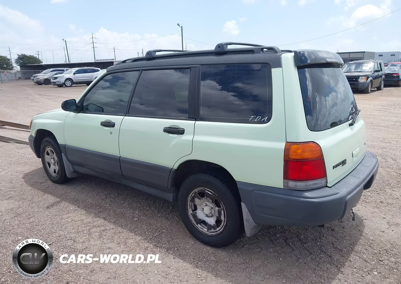 2000 Subaru Forester L VIN:JF1SF6350YH730768 - 3