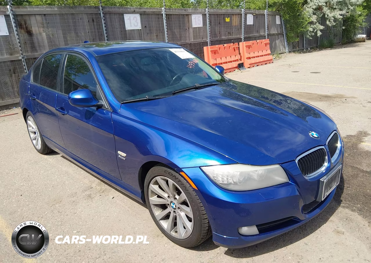 2009 BMW 328I xDrive – zdjęcie 1 z 12