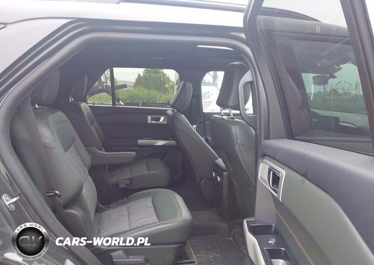2024 Ford Explorer Timberline VIN:1FMSK8JH3RGA34858 - 8