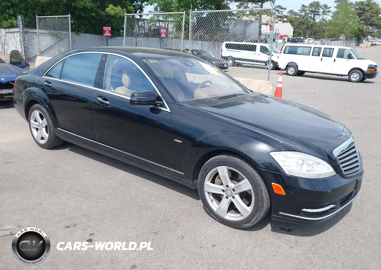 2012 Mercedes-Benz S 550 4Matic