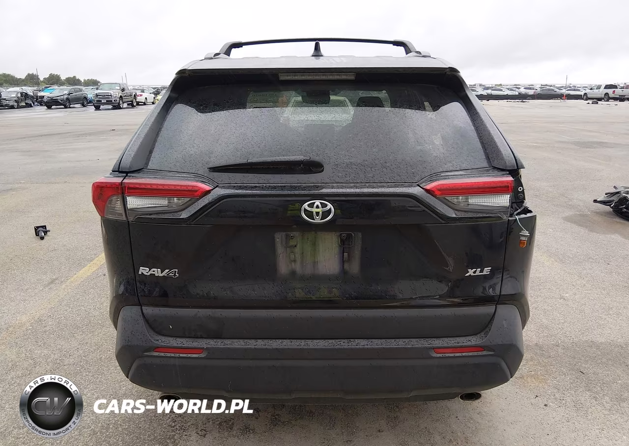 2023 Toyota Rav4 Xle VIN:2T3W1RFV0PC218767 - 17