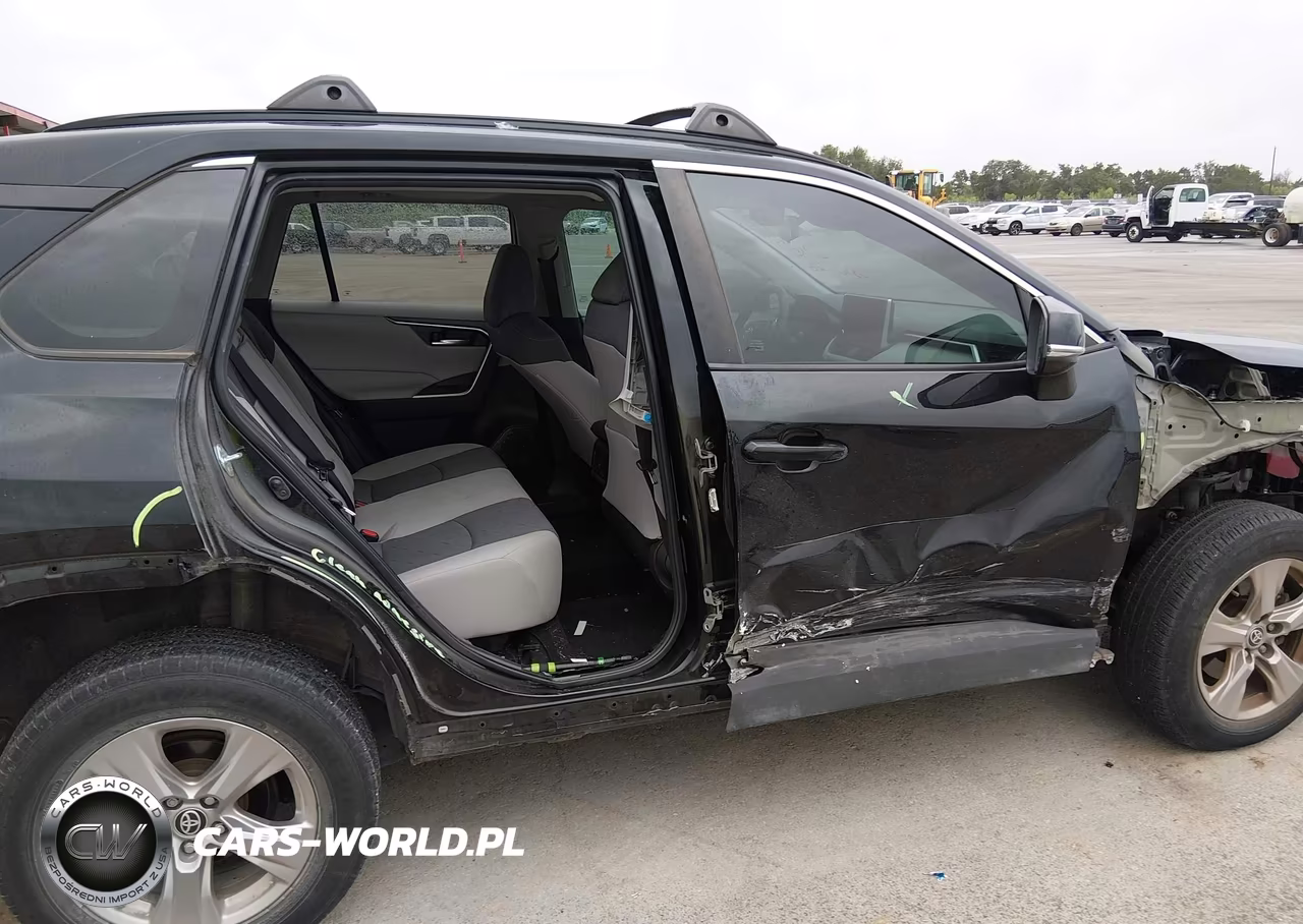 2023 Toyota Rav4 Xle VIN:2T3W1RFV0PC218767 - 6