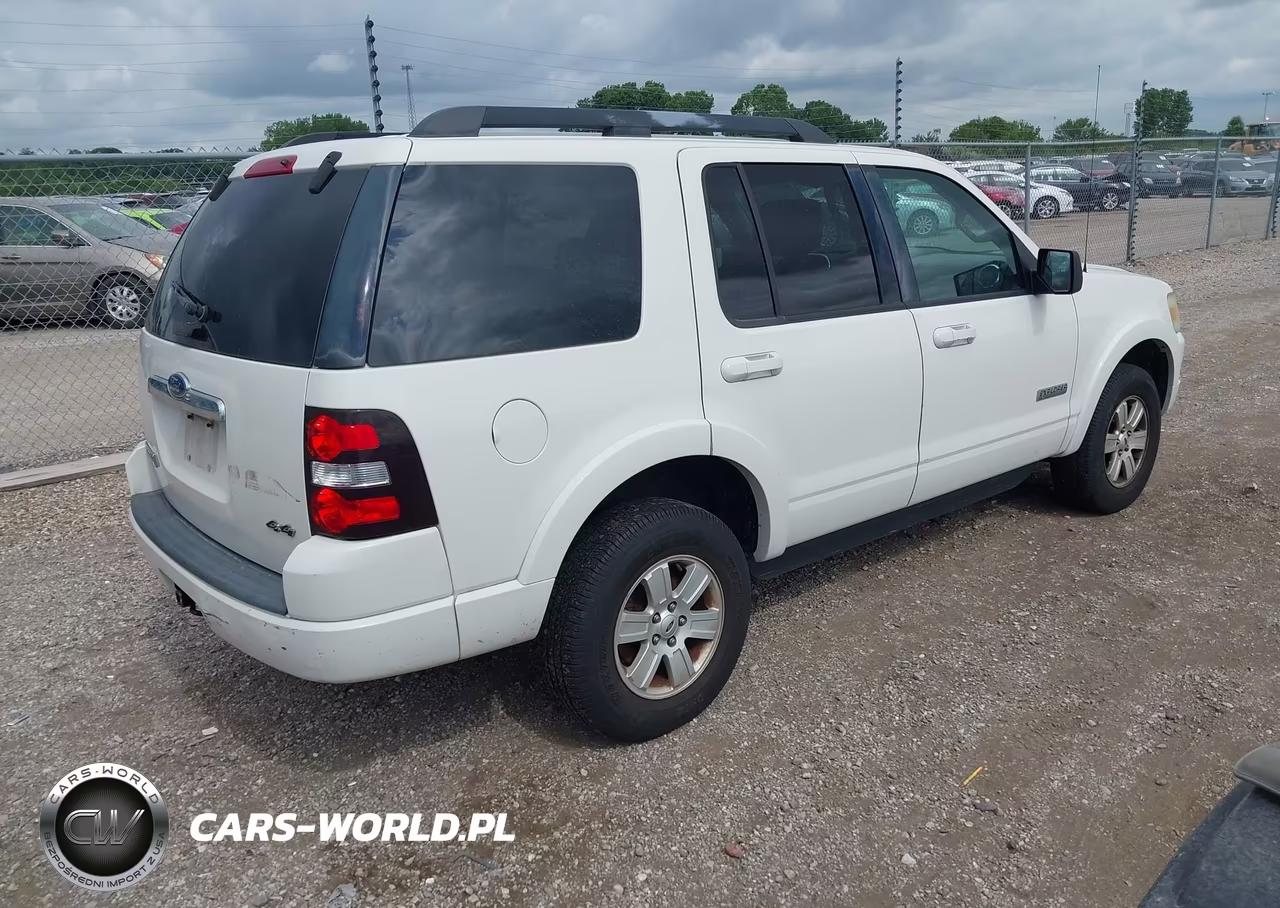2008 Ford Explorer Xlt VIN:1FMEU73E18UB21825 - 4