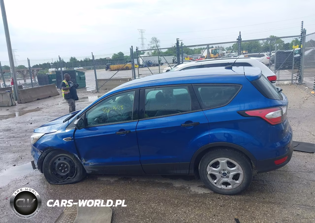 2018 Ford Escape S VIN:1FMCU0F72JUB55533 - 14