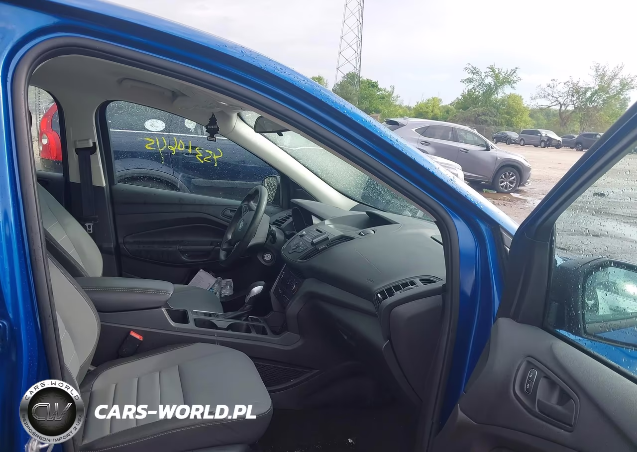 2018 Ford Escape S VIN:1FMCU0F72JUB55533 - 5
