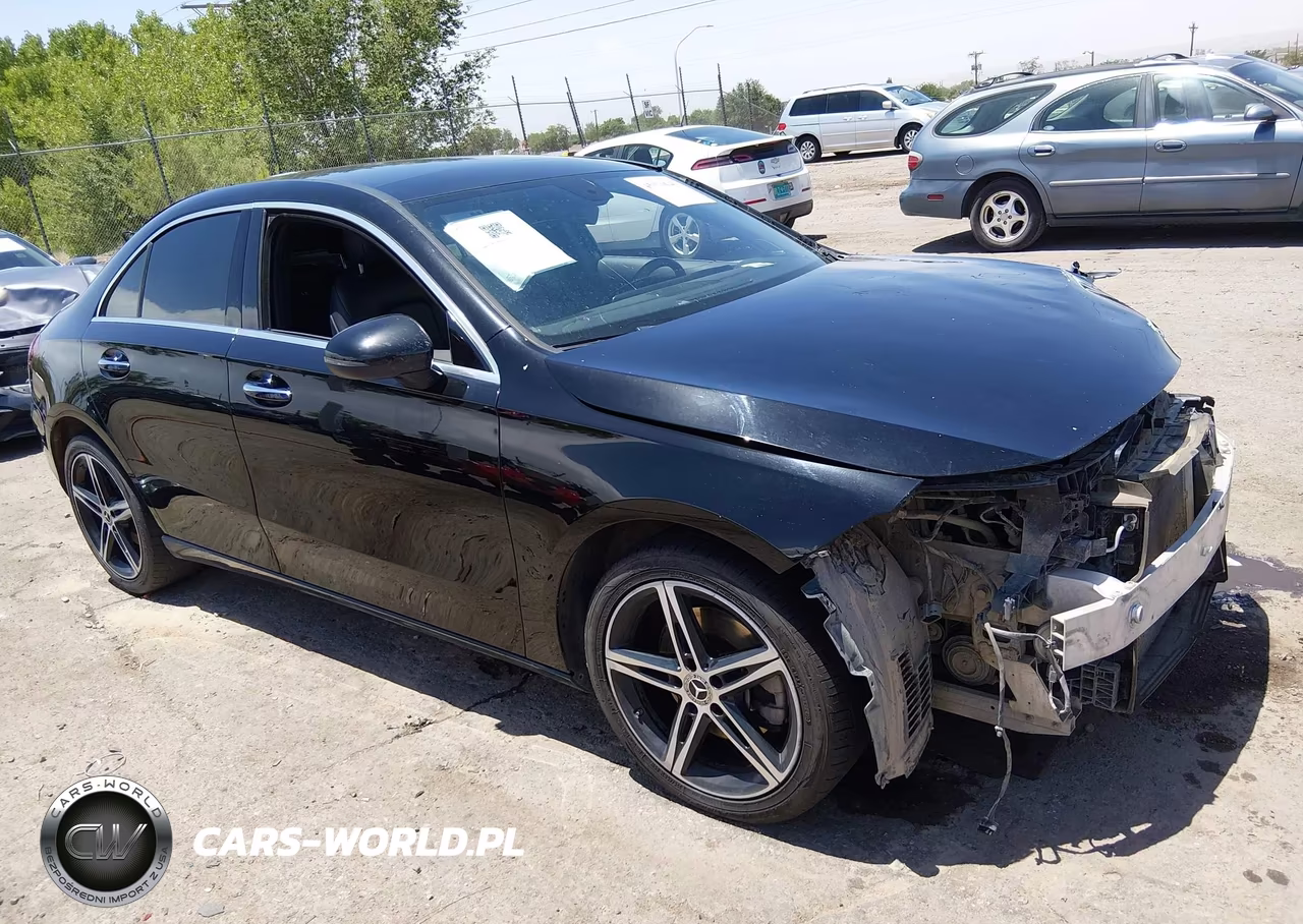 2019 Mercedes-Benz A 220 – zdjęcie 1 z 16