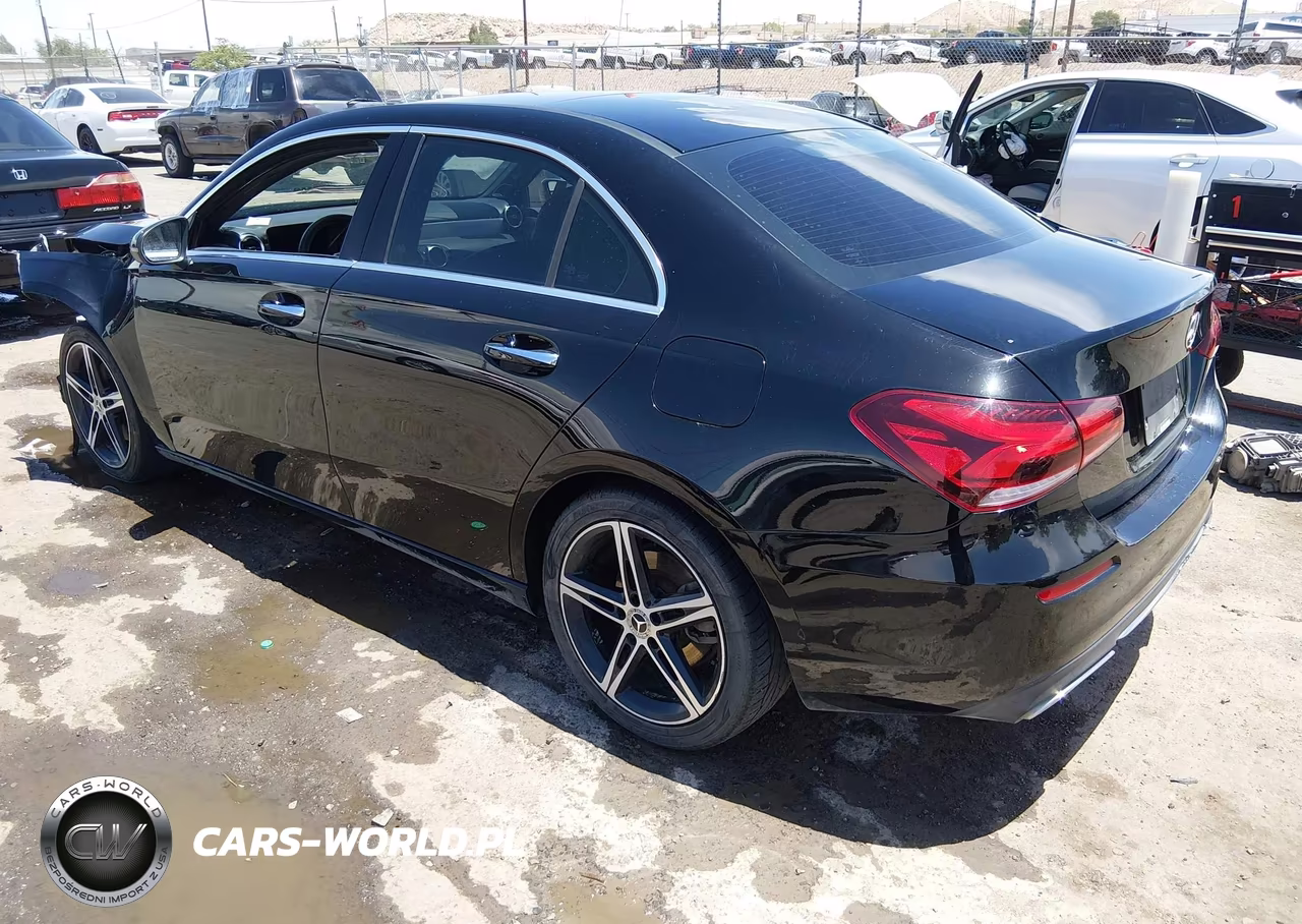 2019 Mercedes-Benz A 220 VIN:WDD3G4EB3KW019738 - 3