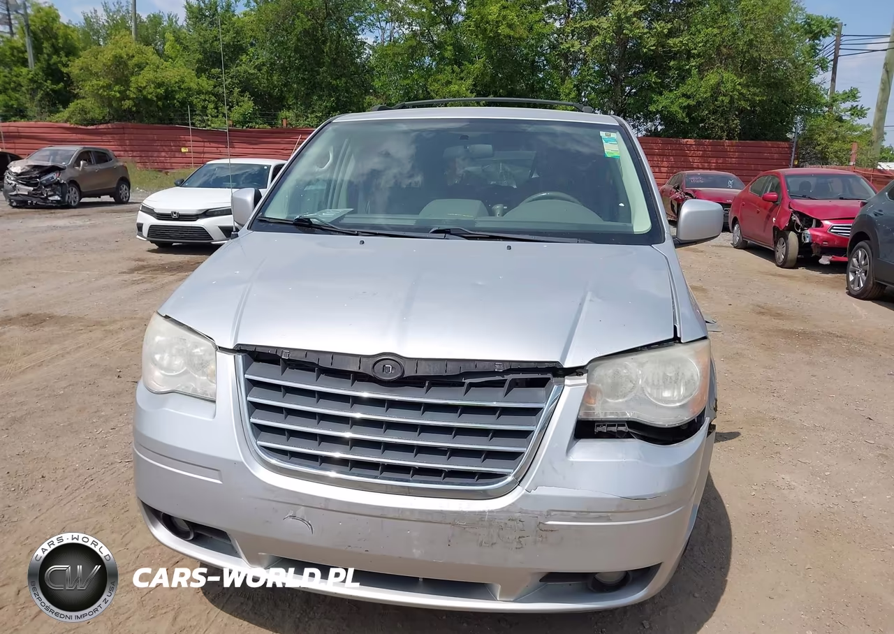 2010 Chrysler Town & Country Touring VIN:2A4RR5D15AR262501 - 12