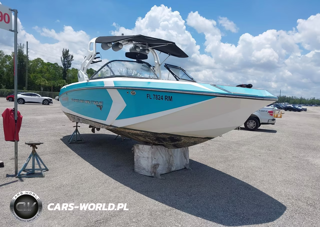 2017 Nautique Other