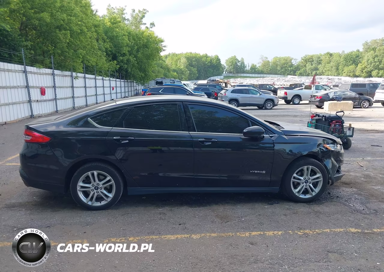2018 Ford Fusion Hybrid S VIN:3FA6P0UU6JR100727 - 14