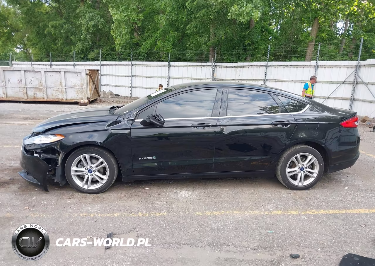 2018 Ford Fusion Hybrid S VIN:3FA6P0UU6JR100727 - 15