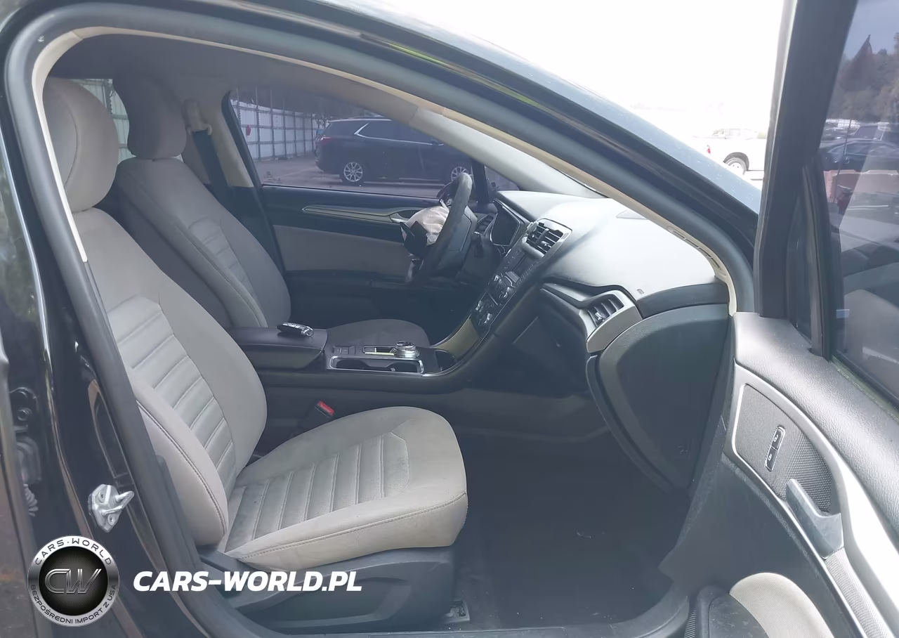 2018 Ford Fusion Hybrid S VIN:3FA6P0UU6JR100727 - 5