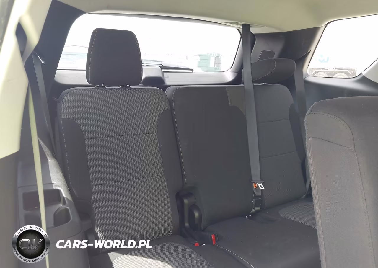 2019 Chevrolet Traverse Ls VIN:1GNERFKW5KJ163098 - 17