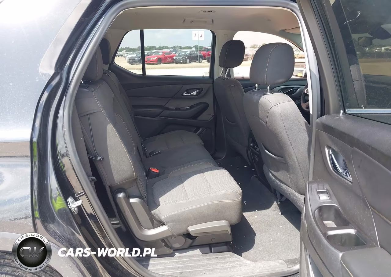 2019 Chevrolet Traverse Ls VIN:1GNERFKW5KJ163098 - 8