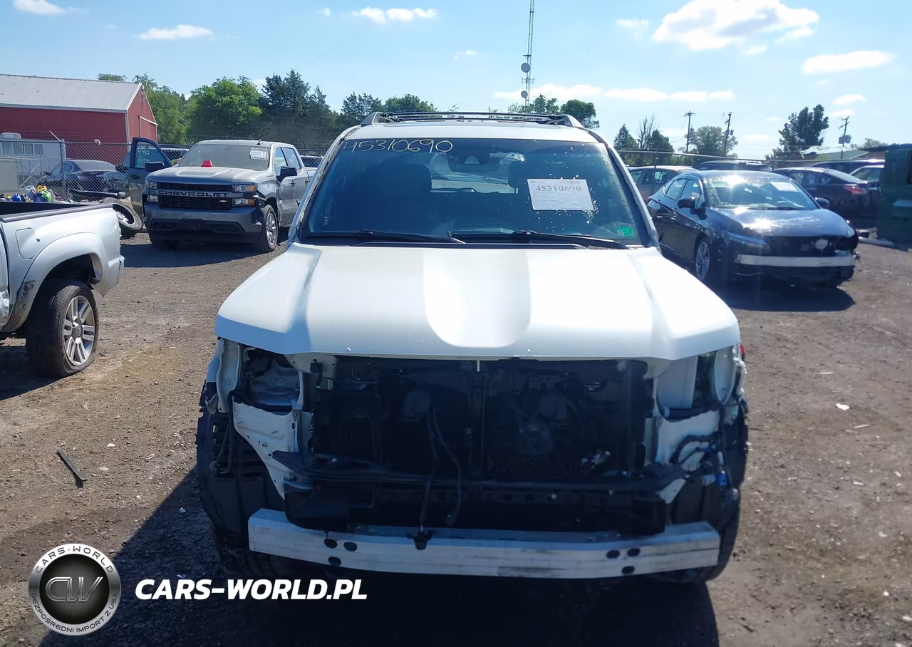 2018 Toyota Land Cruiser V8 VIN:JTMCY7AJ4J4074084 - 13