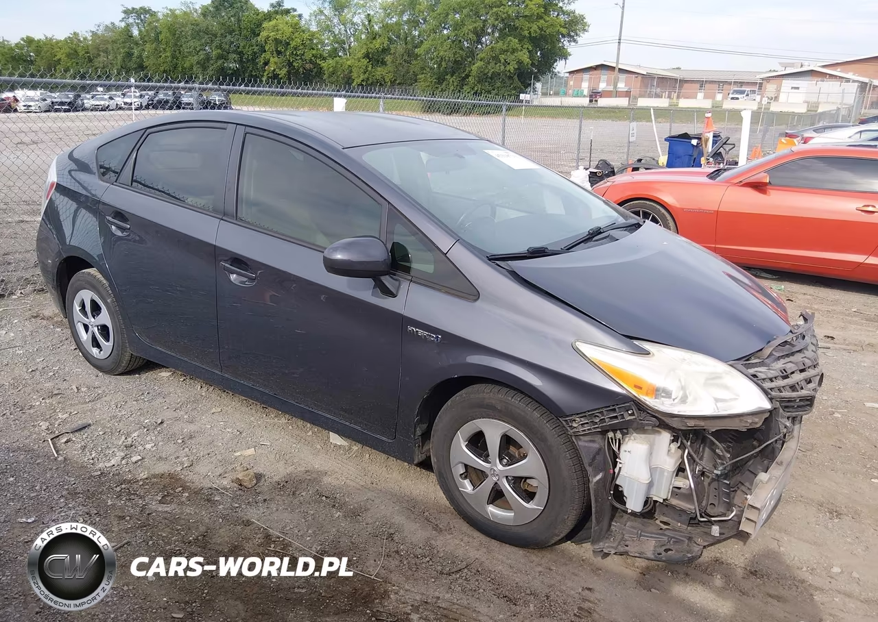 2012 Toyota Prius Three – zdjęcie 1 z 22