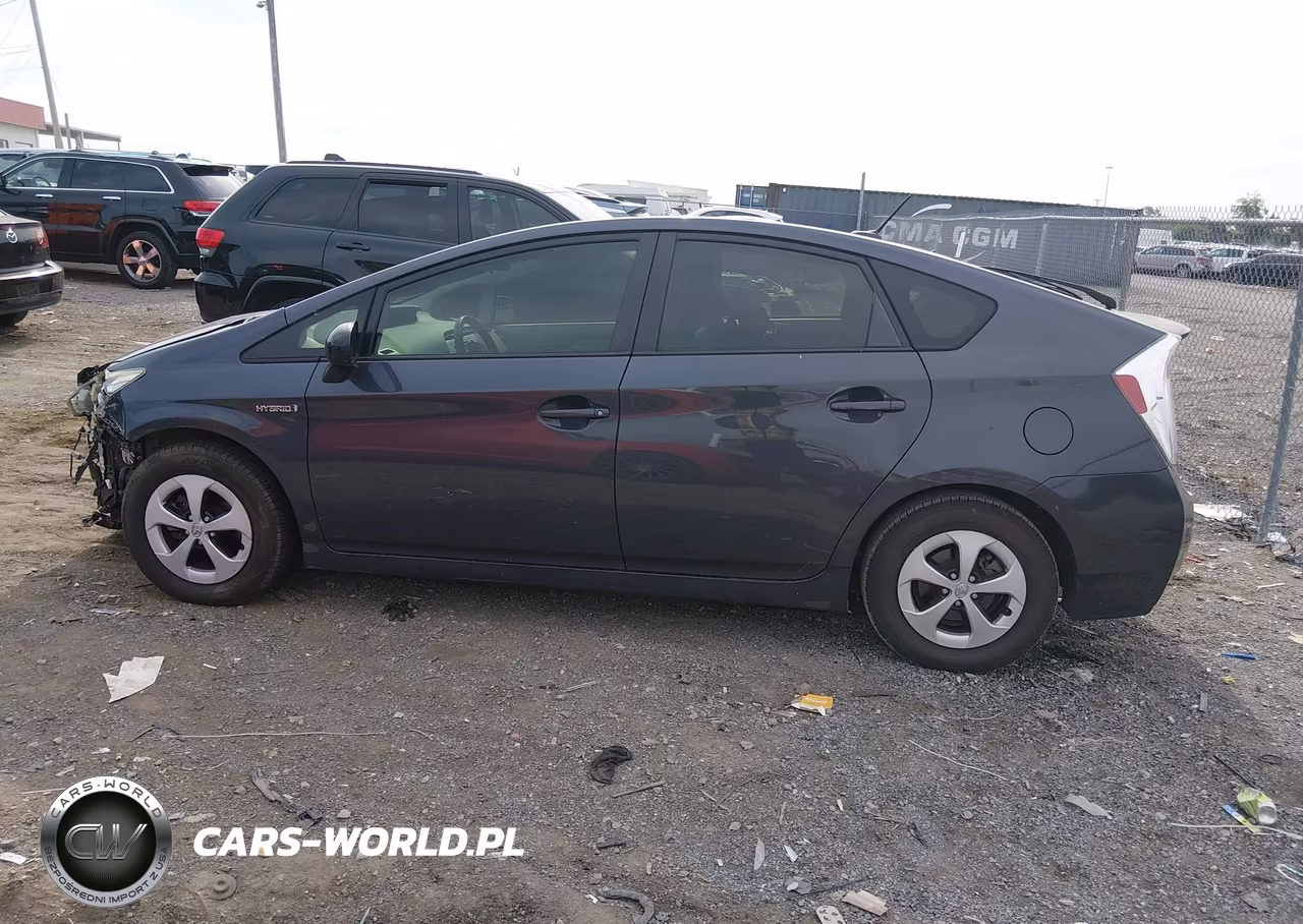 2012 Toyota Prius Three VIN:JTDKN3DU2C5475424 - 15