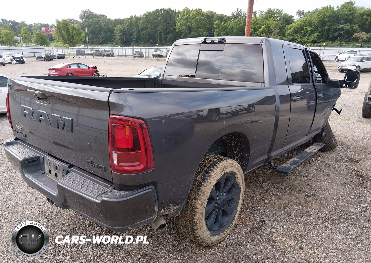 2025 Ram 2500 Laramie 4X4 6'4 Box VIN:3C6UR5NL4SG517055 - 4