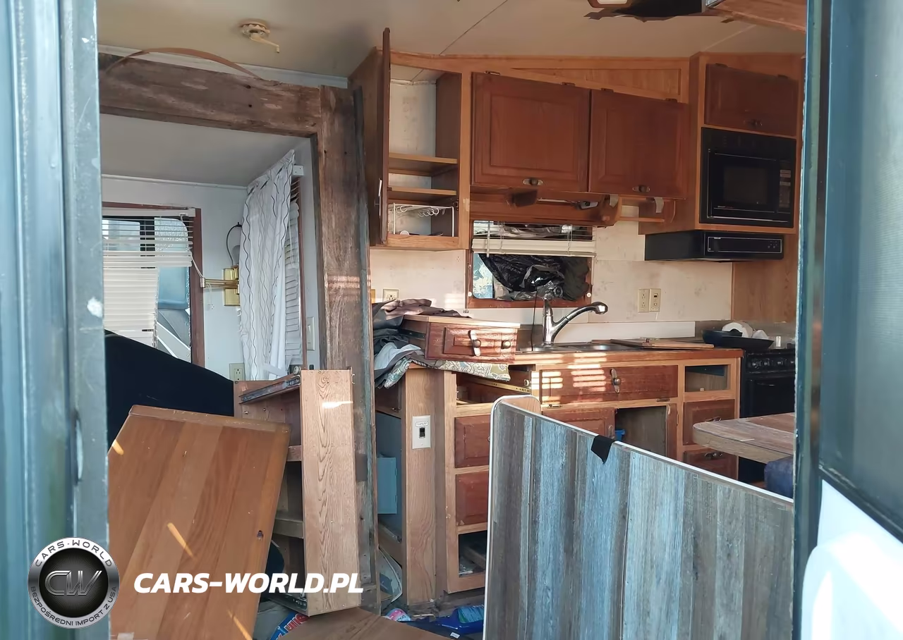 1991 Carriage Other VIN:16F62B3R9M1009225 - 5