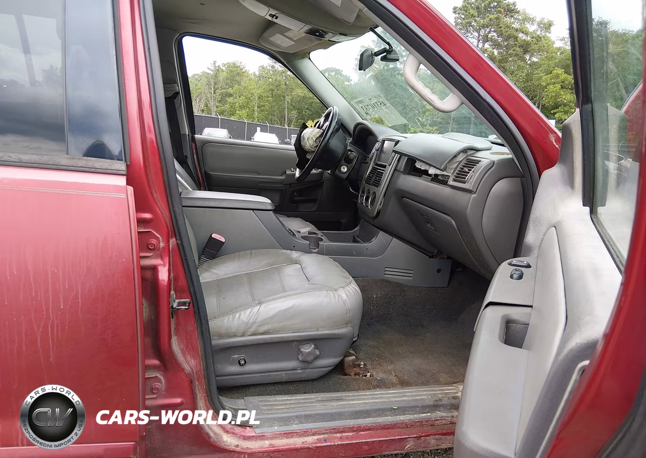 2005 Ford Explorer Xlt-Xlt Sport VIN:1FMZU73E95UB57131 - 5