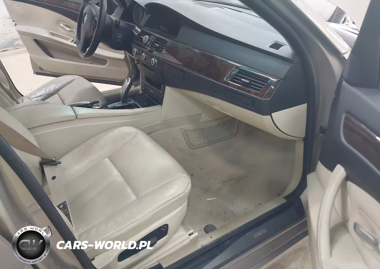 2008 BMW 528Xi VIN:WBANV13578CZ55504 - 5