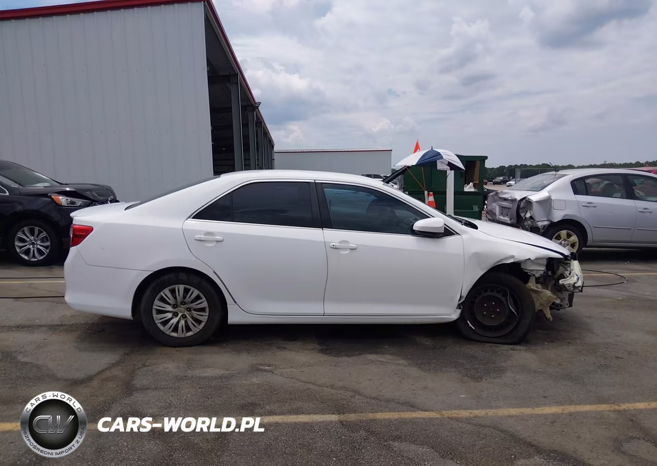 2013 Toyota Camry L VIN:4T4BF1FKXDR290494 - 14