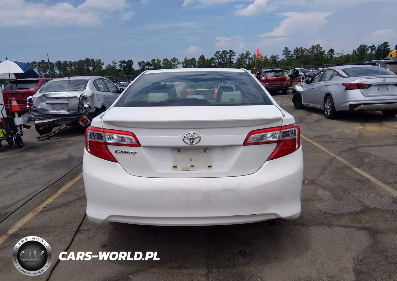 2013 Toyota Camry L VIN:4T4BF1FKXDR290494 - 17