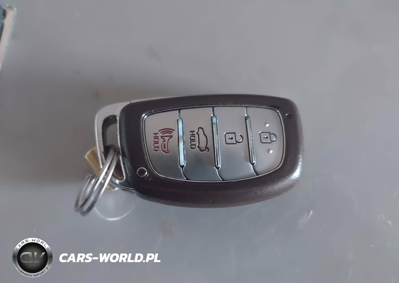 2018 Hyundai Elantra Value Edition VIN:KMHD84LF9JU512461 - 11