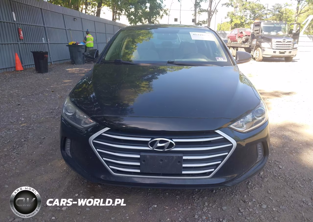 2018 Hyundai Elantra Value Edition VIN:KMHD84LF9JU512461 - 12