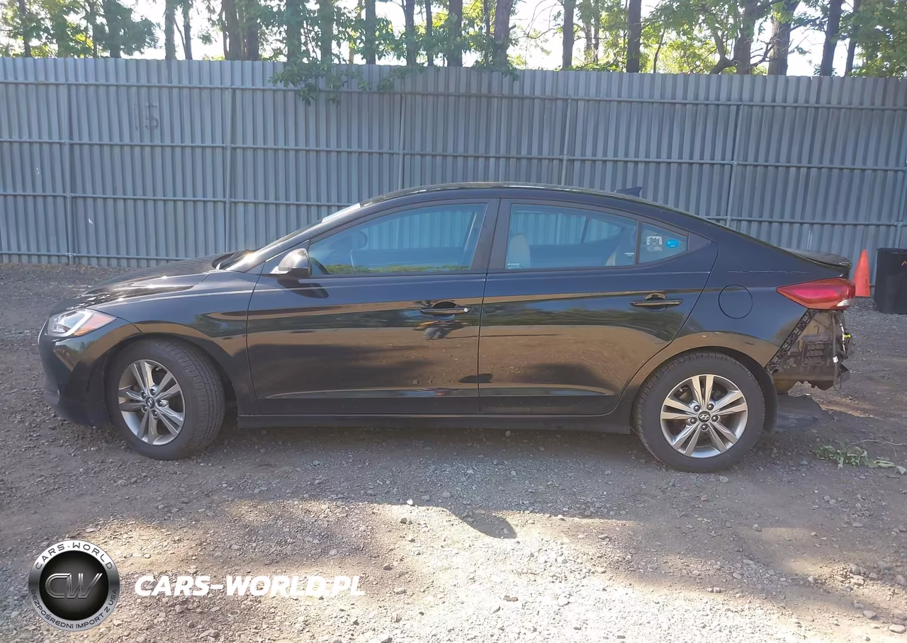 2018 Hyundai Elantra Value Edition VIN:KMHD84LF9JU512461 - 14