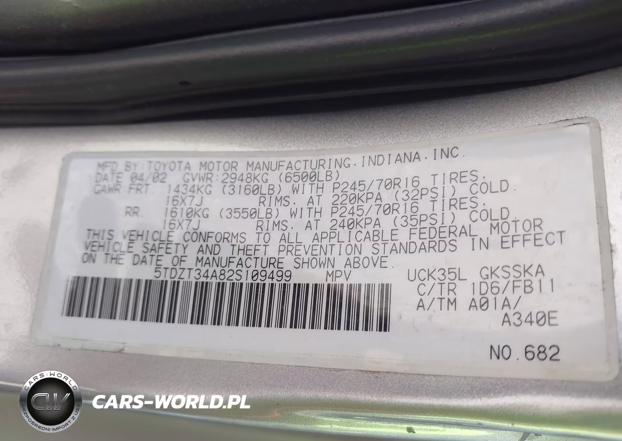 2002 Toyota Sequoia Sr5 V8 VIN:5TDZT34A82S109499 - 9