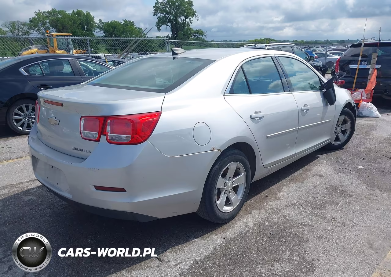 2015 Chevrolet Malibu 1Fl VIN:1G11A5SL1FF306175 - 4