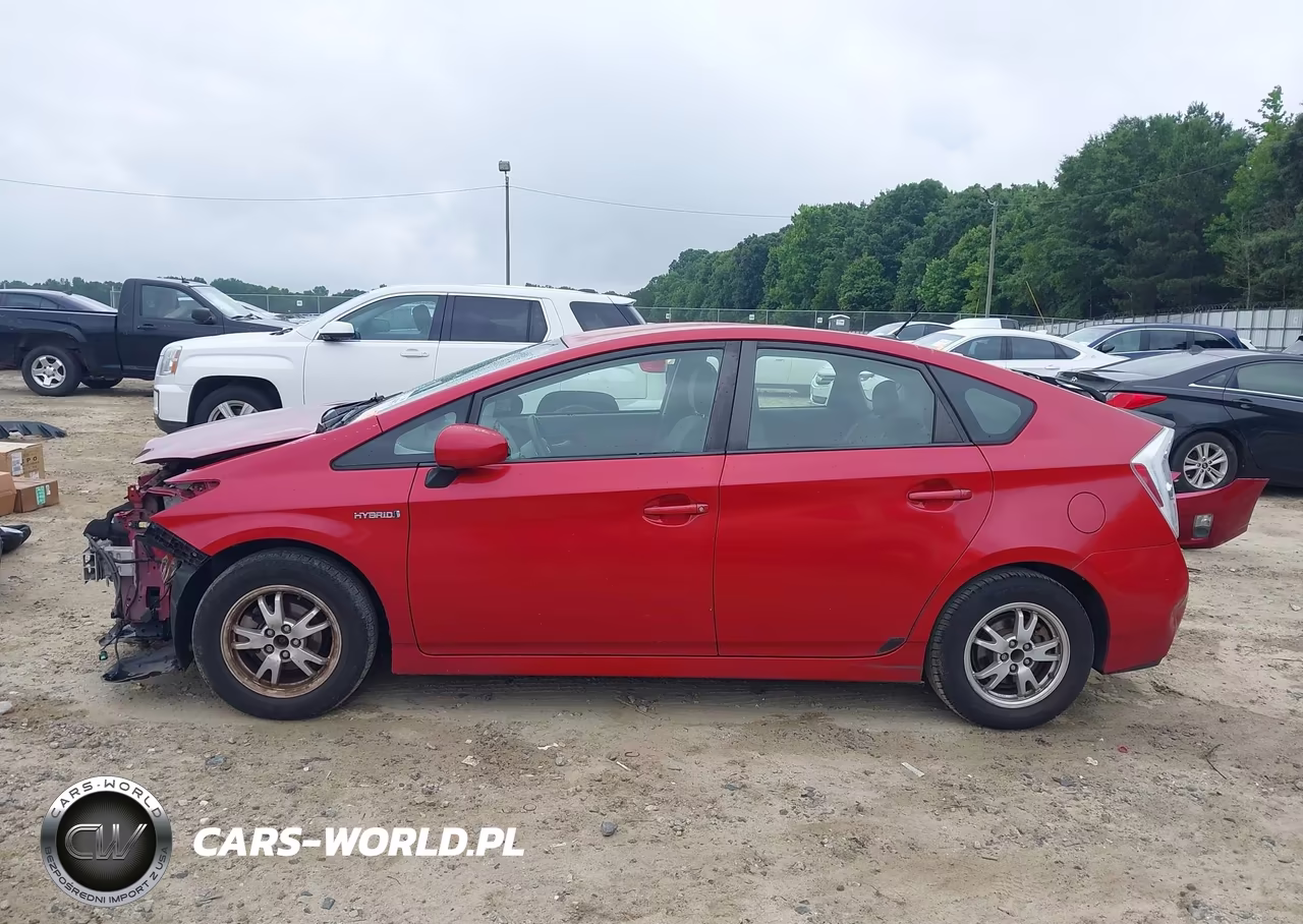 2011 Toyota Prius Two VIN:JTDKN3DU3B1371255 - 15