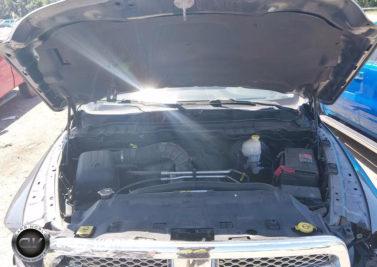 2012 Ram 1500 Laramie VIN:1C6RD7JT7CS285812 - 10