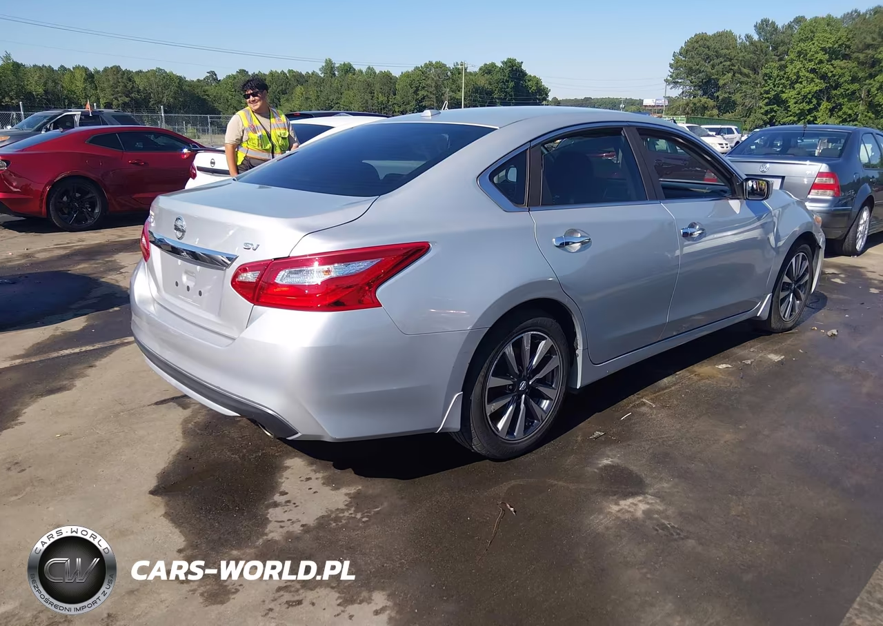 2017 Nissan Altima 2.5 Sv VIN:1N4AL3AP6HC230747 - 4