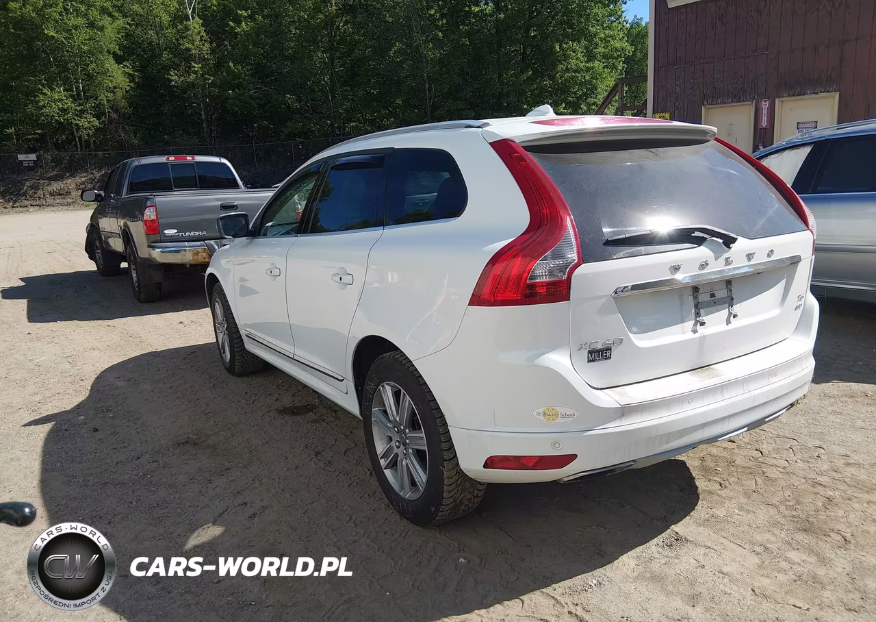 2016 Volvo Xc60 T6 Drive-E VIN:YV449MRK9G2872868 - 3