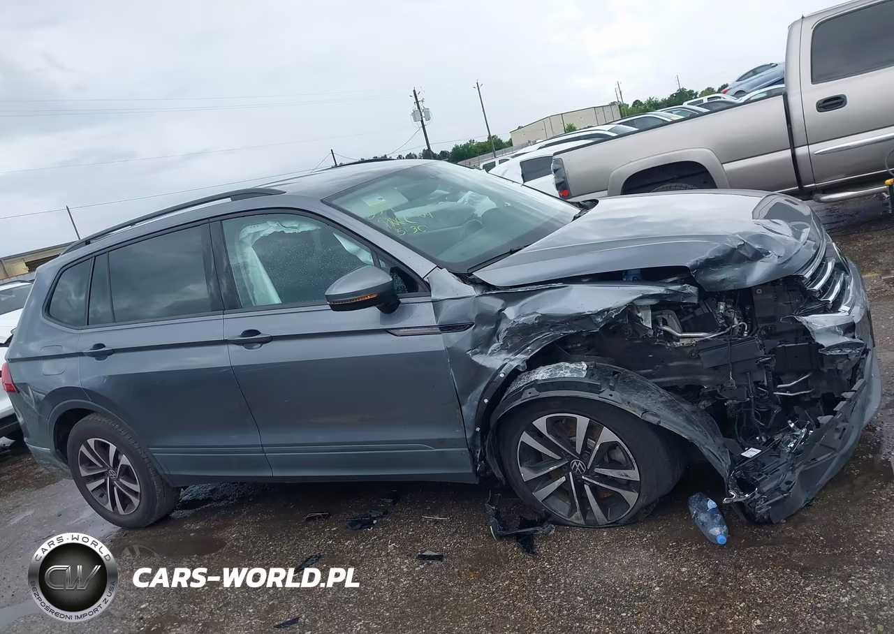 2023 Volkswagen Tiguan 2.0T S VIN:3VVRB7AX6PM070326 - 13