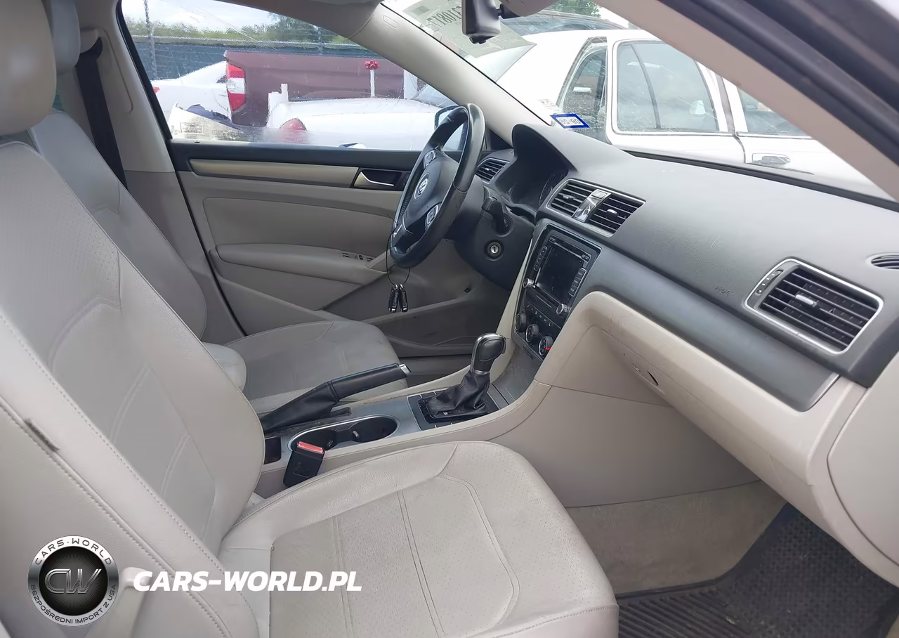 2014 Volkswagen Passat 2.0L Tdi Se VIN:1VWBN7A32EC083719 - 5