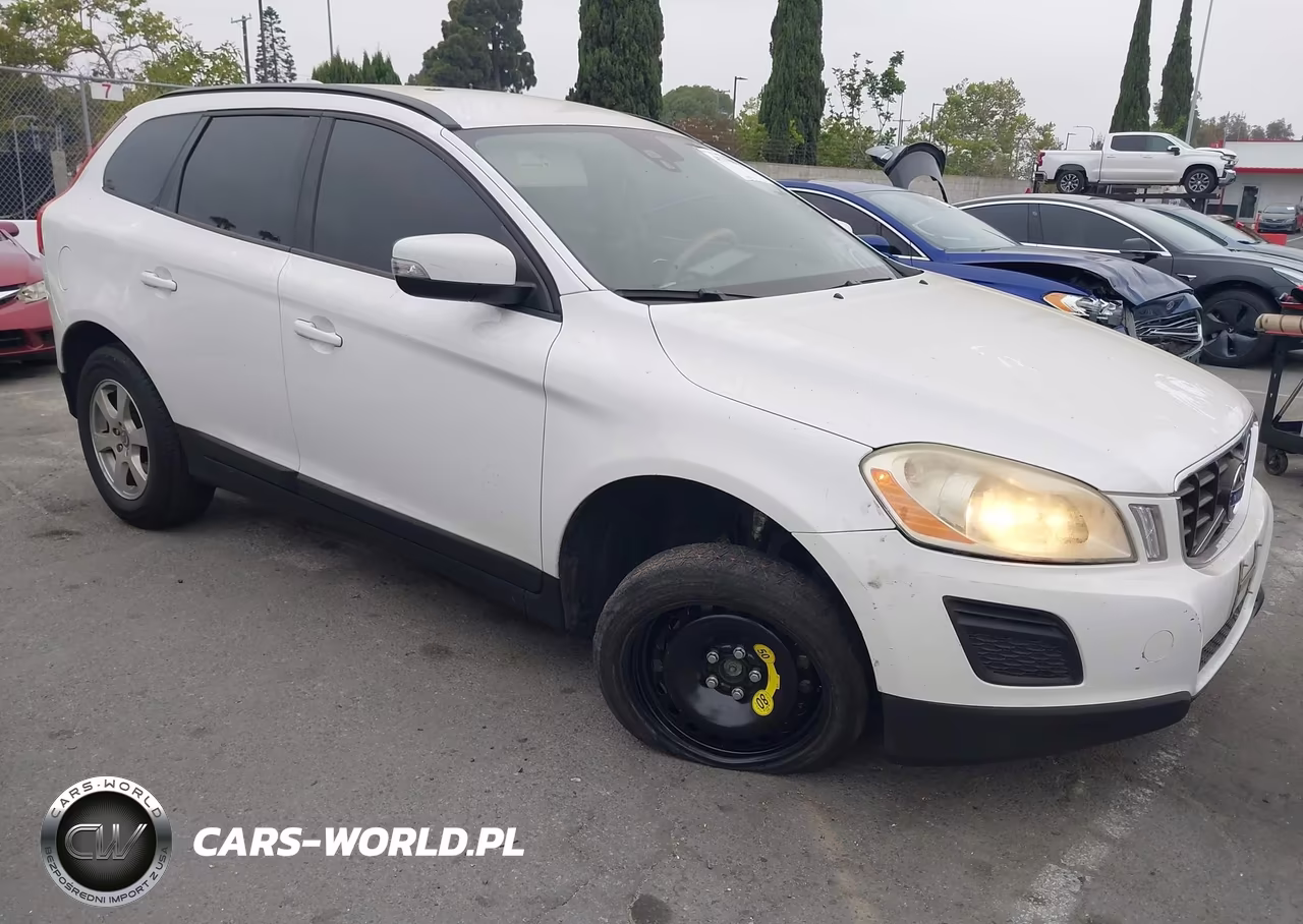 2011 Volvo Xc60 3.2-3.2 R-Design