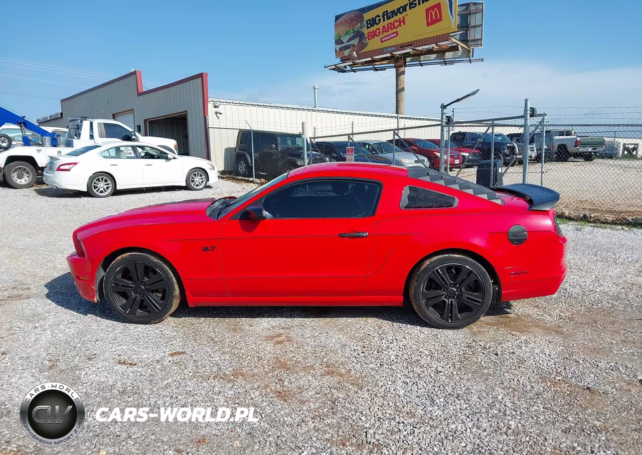 2014 Ford Mustang V6 VIN:1ZVBP8AM3E5334549 - 14