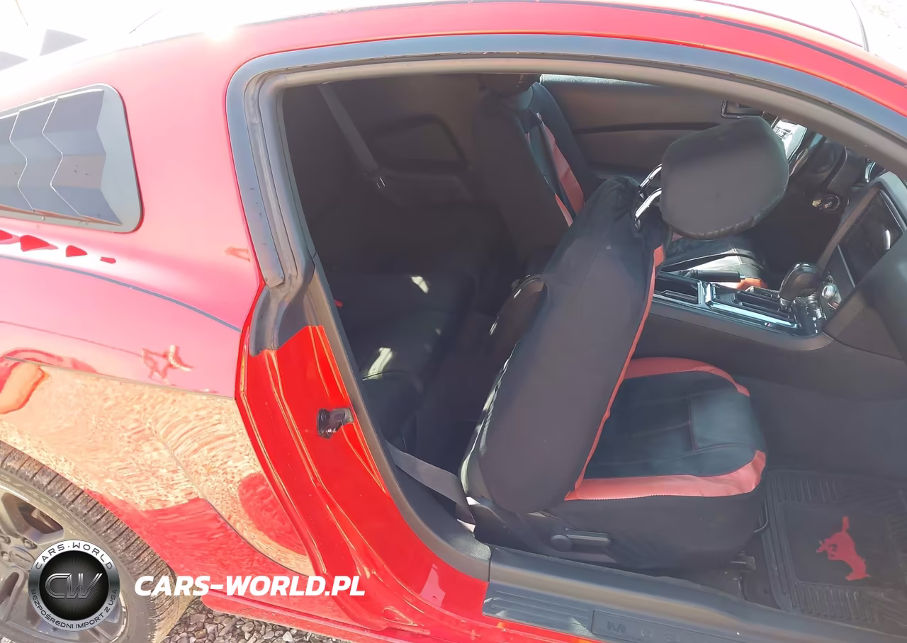 2014 Ford Mustang V6 VIN:1ZVBP8AM3E5334549 - 8