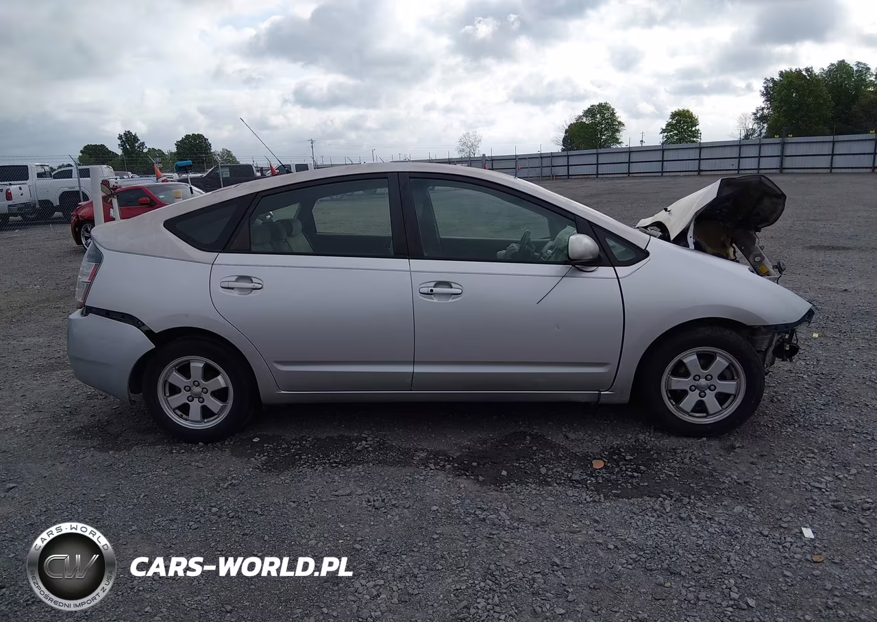 2005 Toyota Prius VIN:JTDKB20UX53110738 - 14