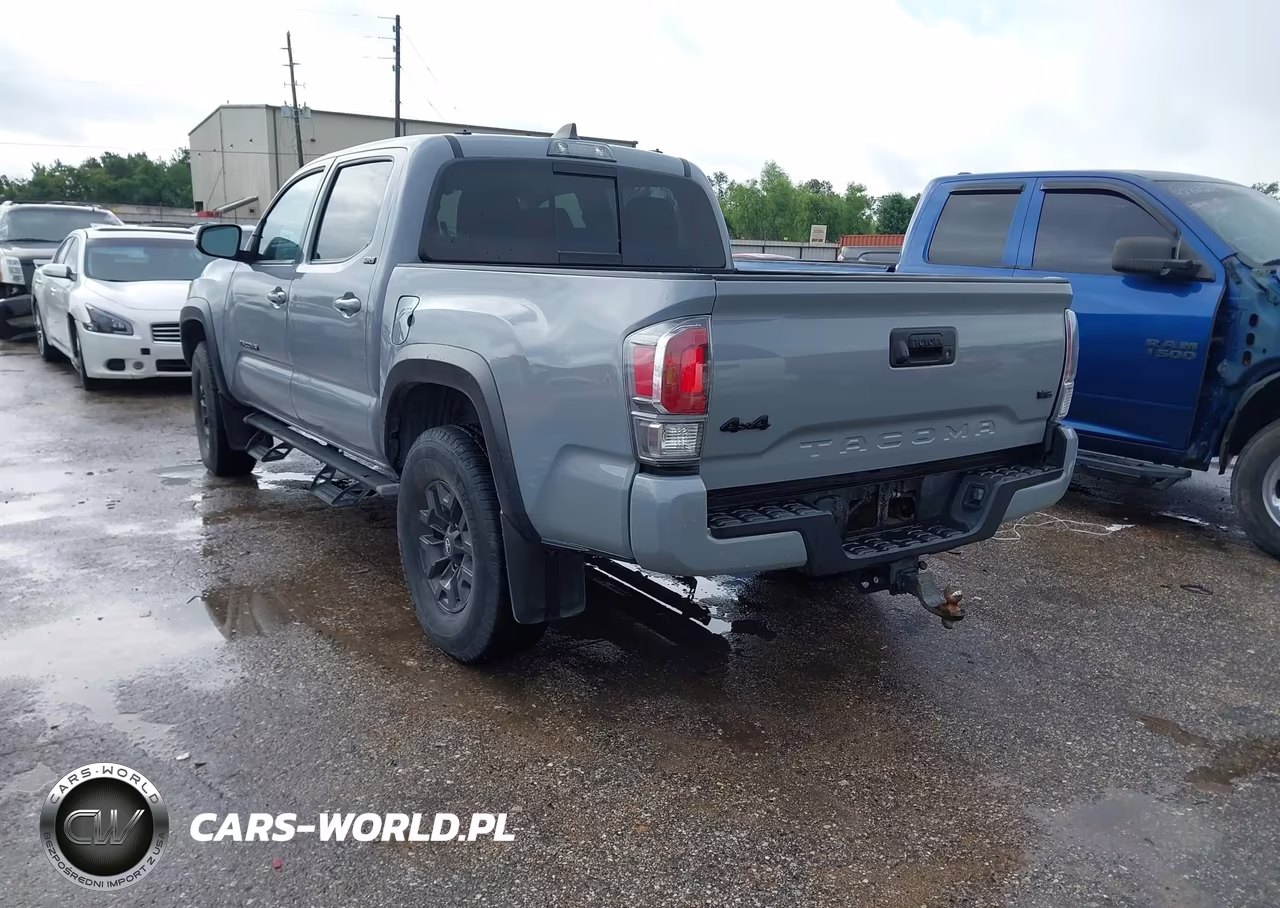 2021 Toyota Tacoma Sr5 V6 VIN:5TFCZ5AN5MX270283 - 3