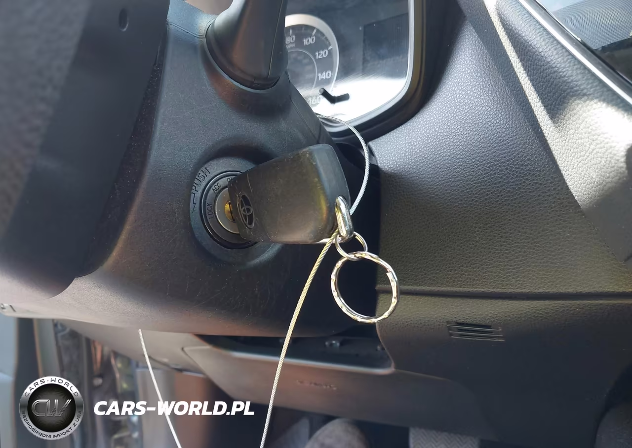 2020 Toyota Corolla Le VIN:5YFEPRAE6LP124588 - 11