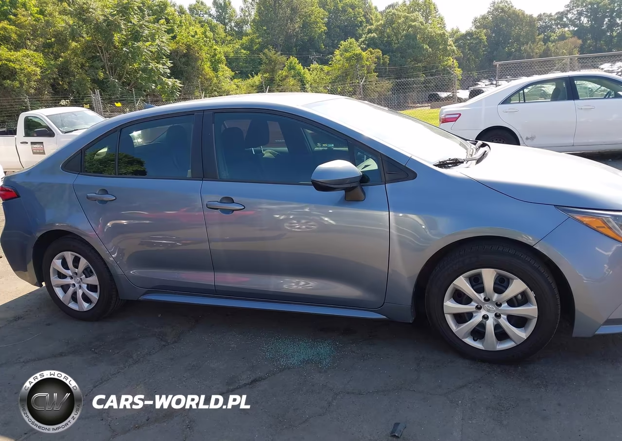 2020 Toyota Corolla Le VIN:5YFEPRAE6LP124588 - 13