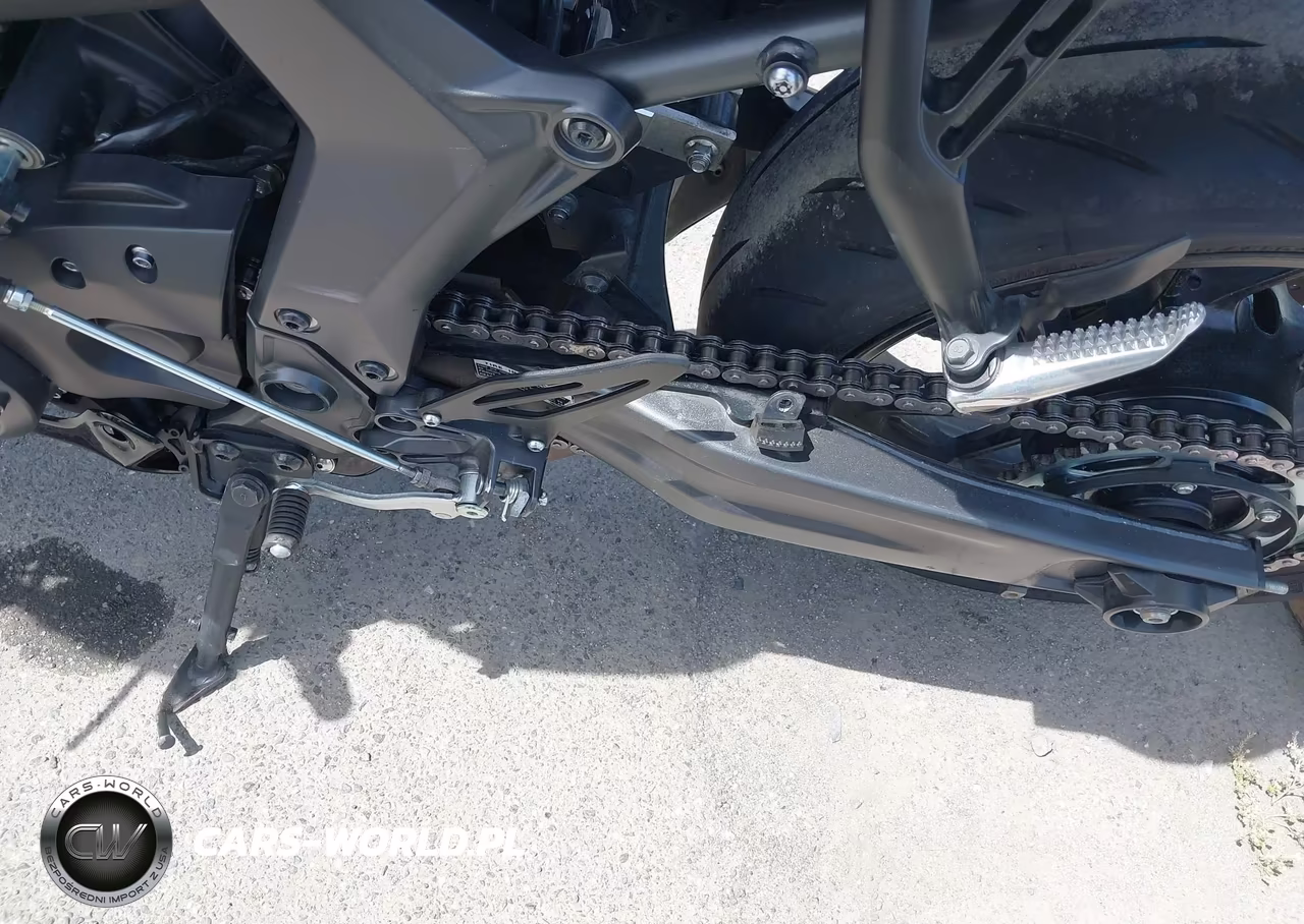 2025 Yamaha Yzfr7 VIN:JYARM38Y5SA004268 - 9