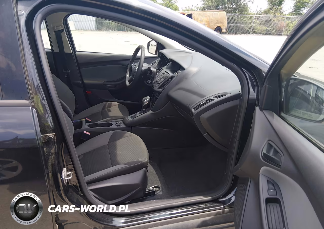 2013 Ford Focus S VIN:1FADP3E21DL257865 - 5